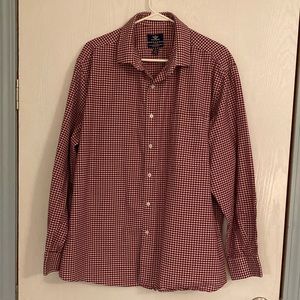 Men’s long sleeve red plaid Dockers shirt.